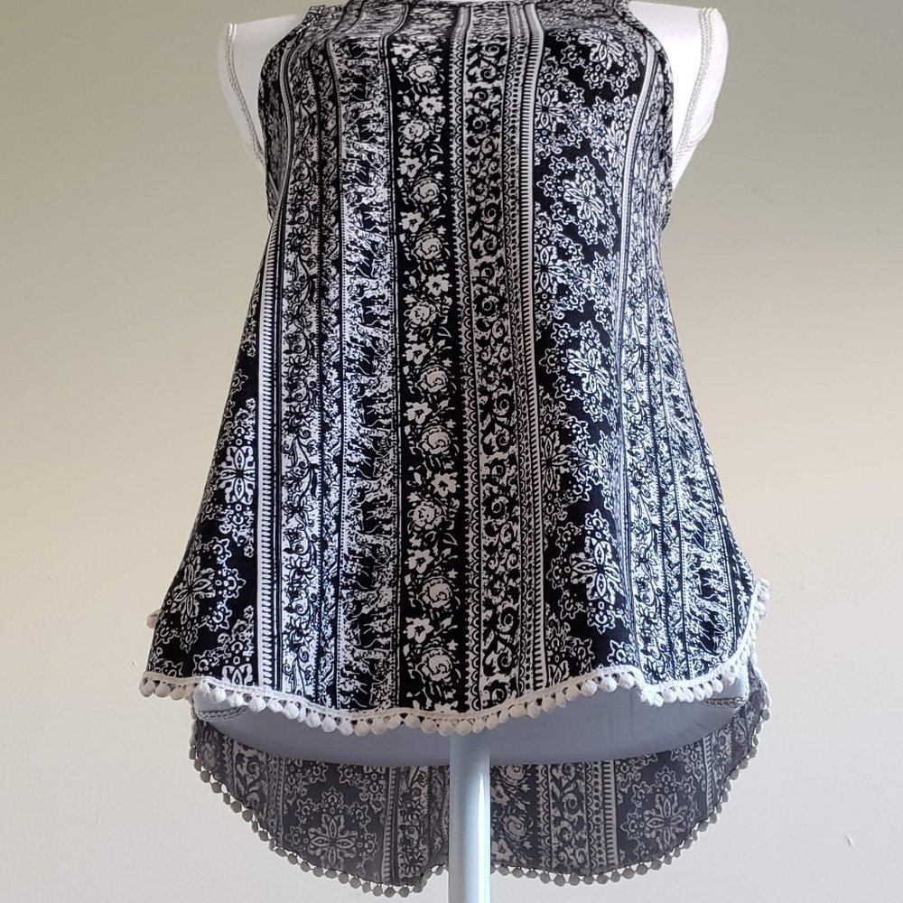 📌 Boho Paisley Patterned Racer Back Tank Top - Picture 8 of 8